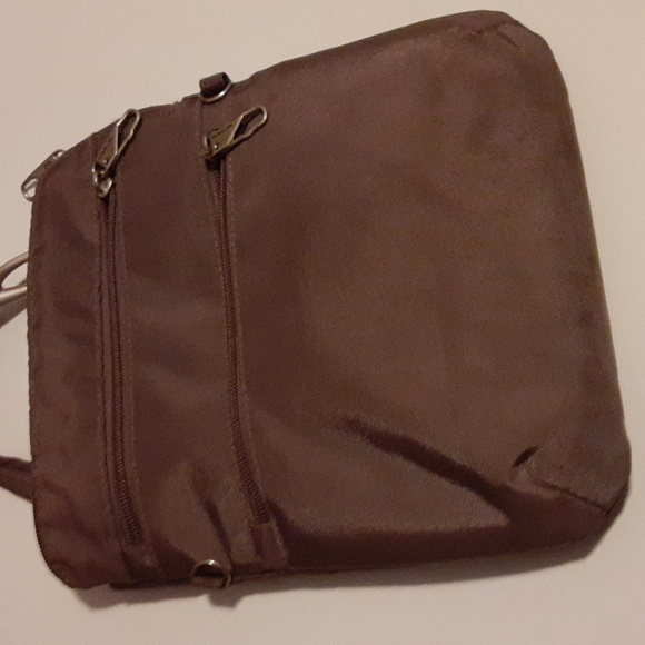 Travelon Gray Shoulder Bag with Dual Zippered Pockets - Picture 3 of 5